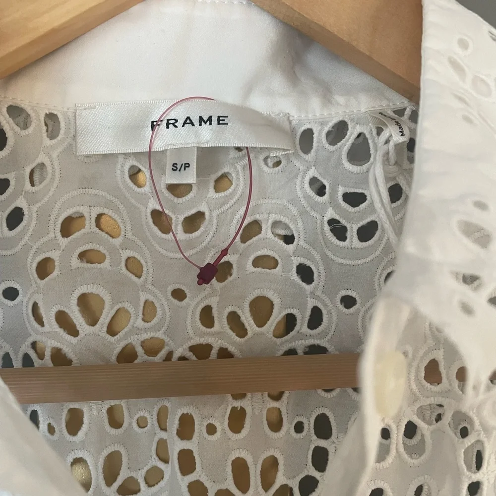 FRAME Eyelet Lace Short-Sleeve Button-Up Blouse – White, Size S NWOT - Picture 5 of 6